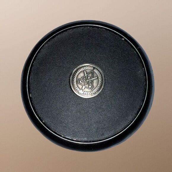 4 Heavey Weight Leather Inlay RGCC Rolling Green County Club Golf Logo Coasters - Picture 3 of 7